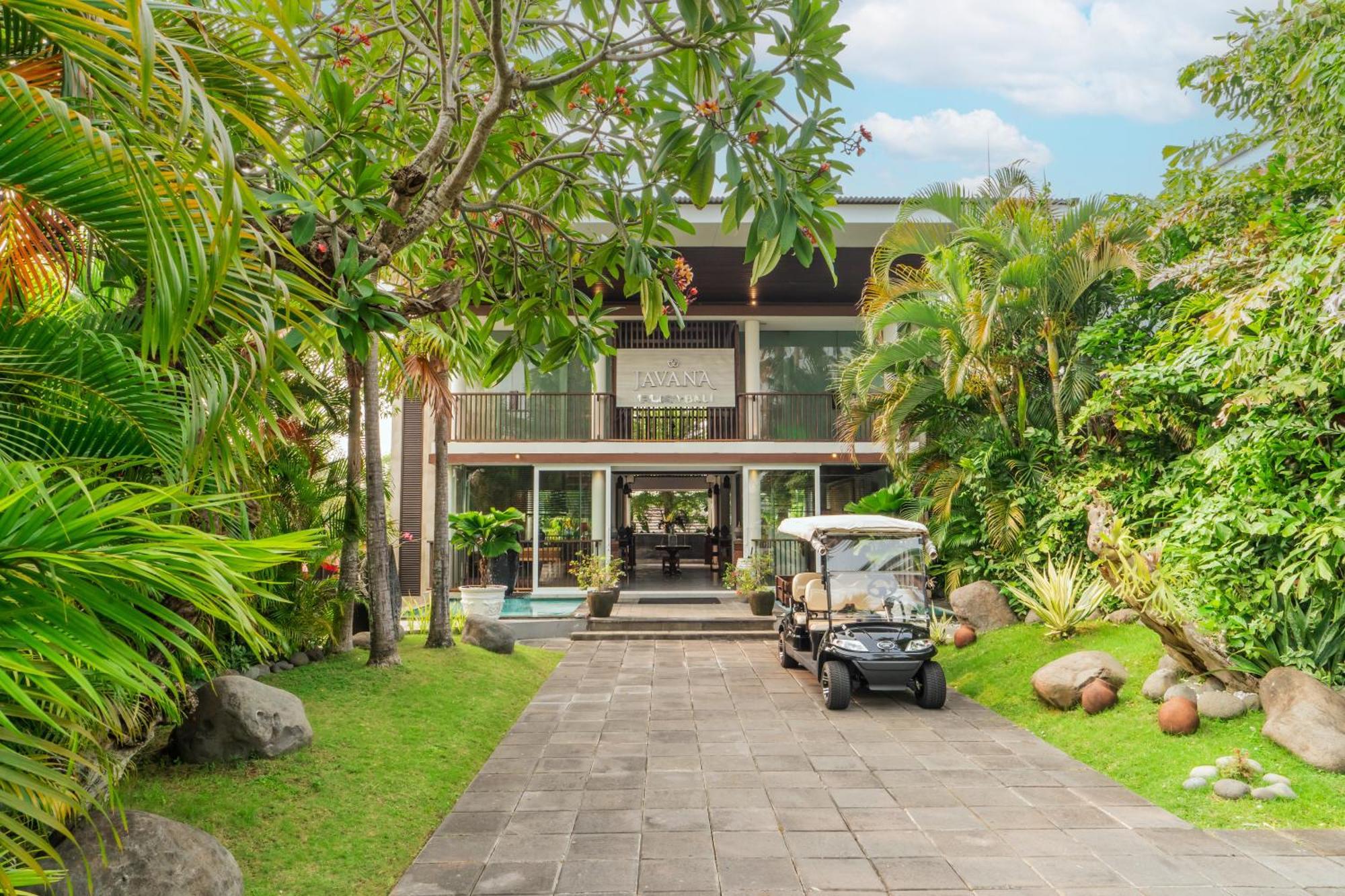 Javana Royal Villas Seminyak Exterior foto